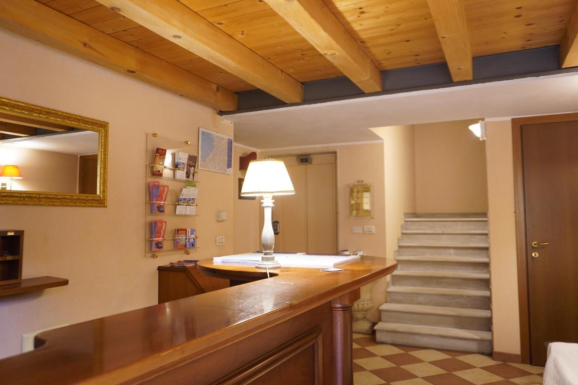Trauner Rooms Collection Триест Экстерьер фото